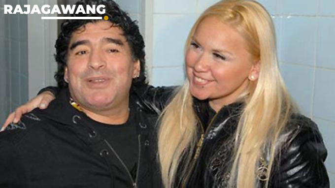 Maradona dan kekasihnya Veronica Ojeda