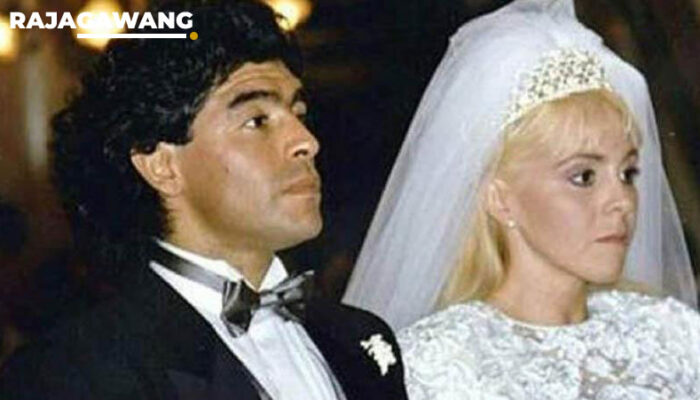 Diego Maradona saat menikahi Claudia Villafane pada 7 November 1984