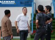 Vanenburg Pantau Pemain Muda, Latihan Persis Solo Jadi Sorotan