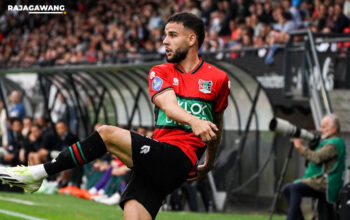 Calvin Verdonk Pimpin NEC Hancurkan Ajax di Johan Cruyff Arena