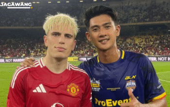 Malik Risaldi Terkejut Main Sebagai Bek Lawan Manchester United