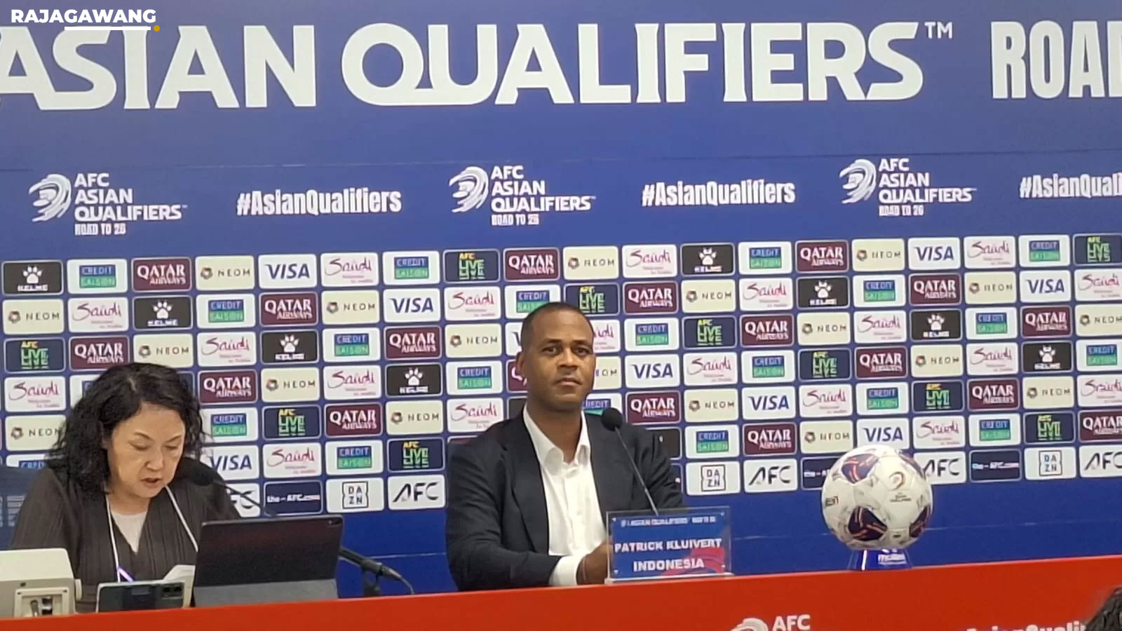 Patrick Kluivert Akui Perbedaan Kelas: Kekalahan dari Jepang
