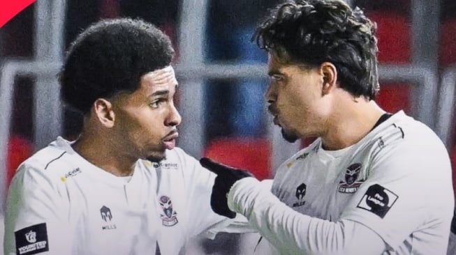 Ragnar Oratmangoen Pecah Telur! Gol Telat Antar FCV Dender Raih Kemenangan Perdana Musim Ini