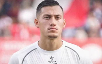 AC Milan Pantau Dua Bek Sassuolo, Jay Idzes Masuk Radar Rossoneri