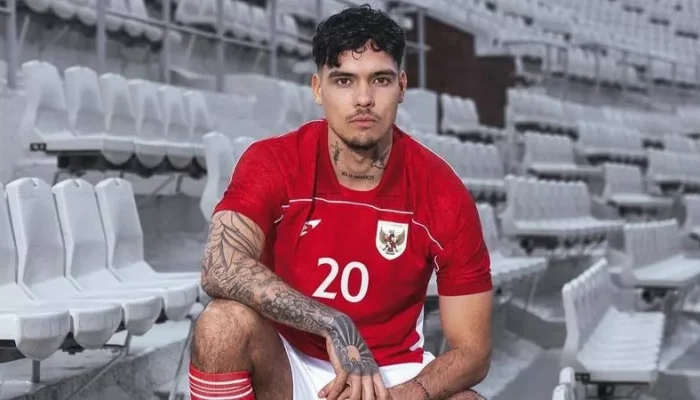 Persija Jakarta Resmi Rekrut Shayne Pattynama, Kontrak 2,5 Musim