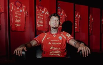 Persija Jakarta Resmi Rekrut Shayne Pattynama, Kontrak 2,5 Musim