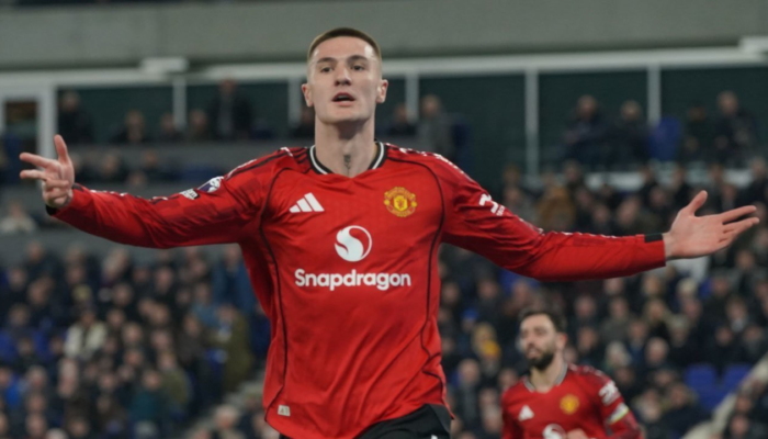 Kerja Sunyi di Balik Sorotan